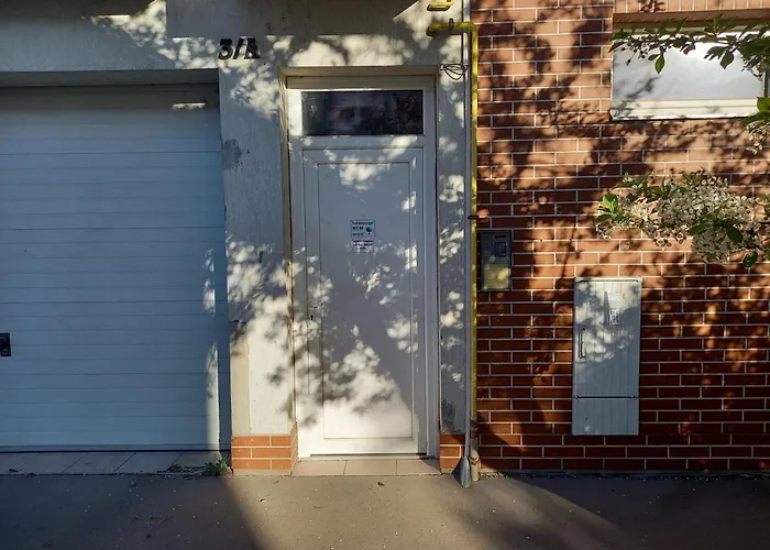 شقة Mimi